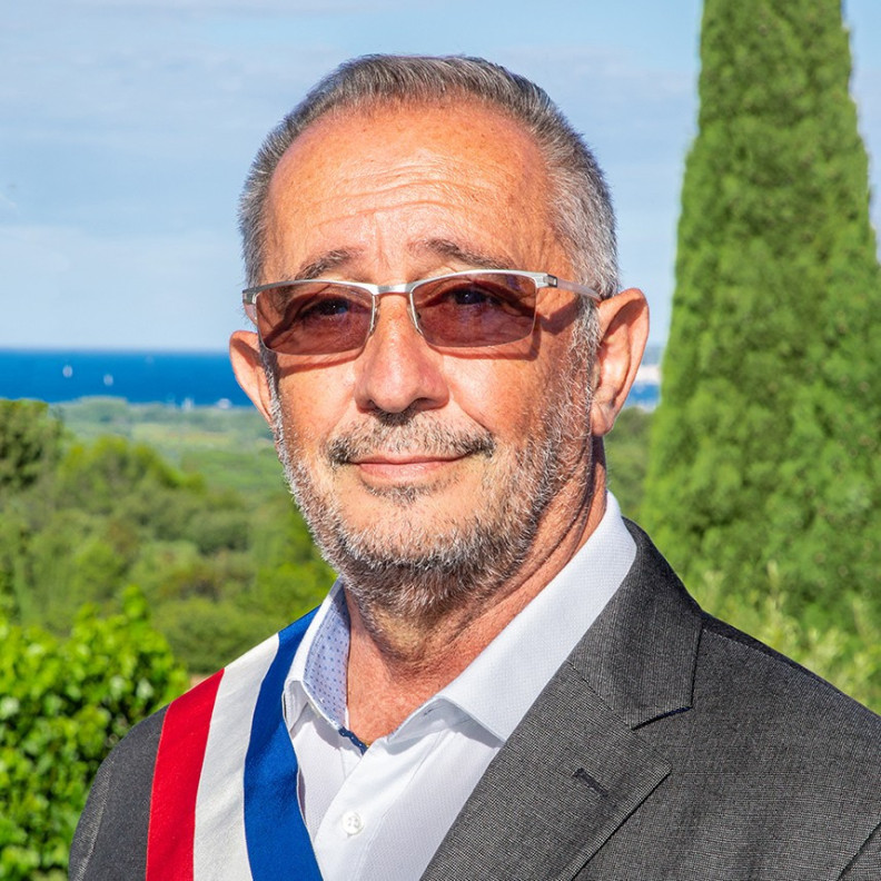 ALAIN BENEDETTO - Maire de Grimaud